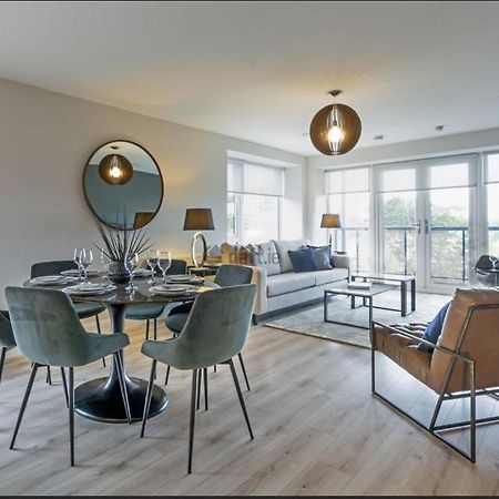 Modern Sandyford Bedroom Exterior foto